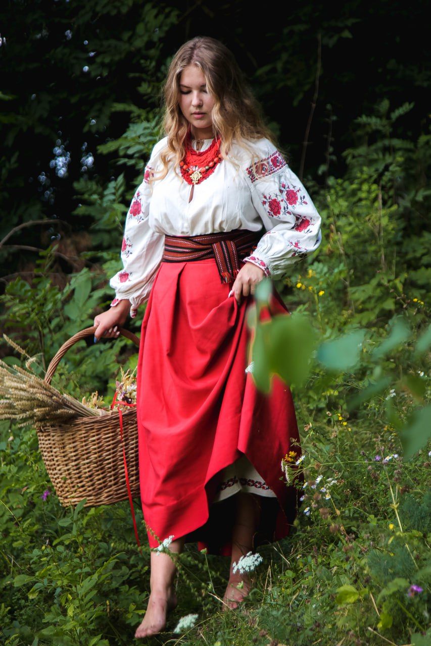 Slavic girls in Manama