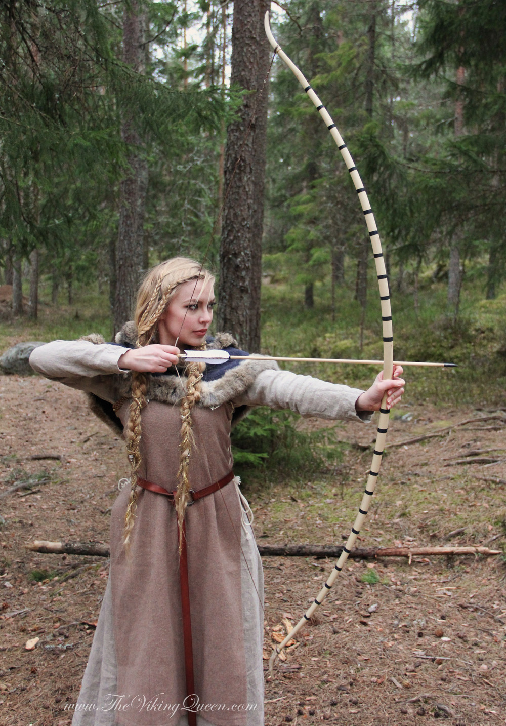 Nude girl Slavic girls in Manama