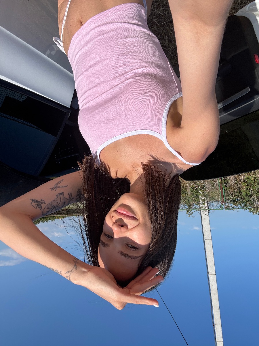 Sexy model Tina in Manama